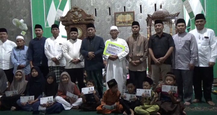 Wabup dan Sekda Tanjabtim dampingi Wagub Jambi hadiri Safari Ramadhan di Masjid Nur Syaifuddin Teluk Dawan