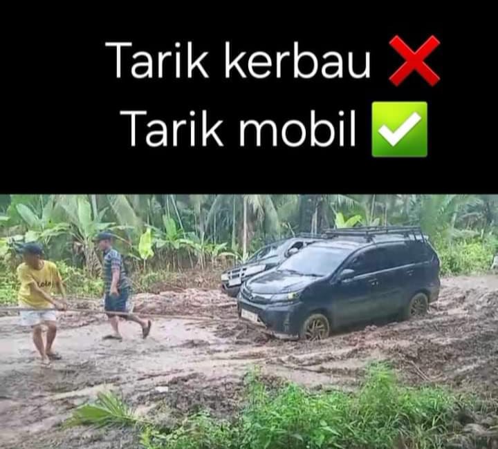 Jalan Rusak Lagi, Nitizen: Hanya di Tanjab Timur Olahraga Tarik Tambang Manusia vs Mobil