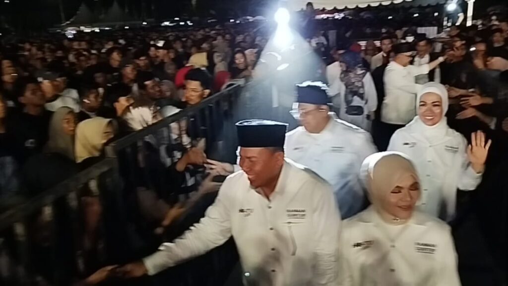 Video Cerianya H Abdul Rahman di Lautan Massa saat Deklarasi Pasangan Pilwako Jambi